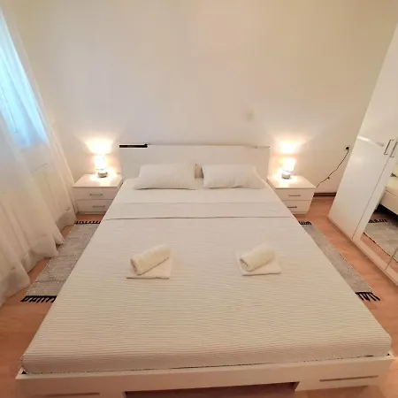Apartman Lara Rijeka Exterior photo