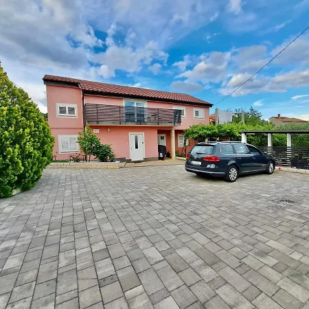 Apartman Lara Rijeka Exterior photo